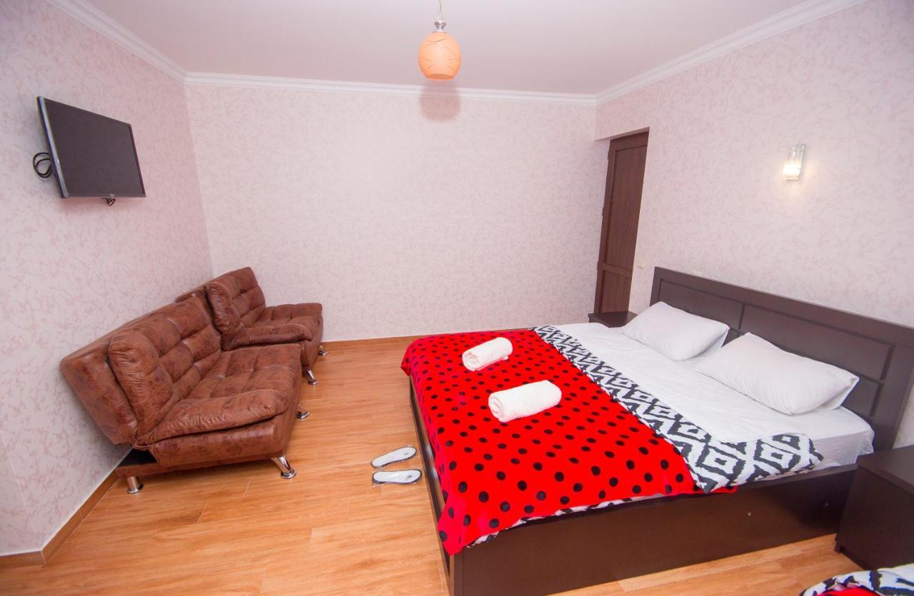 Hotel Elegant 2 Тбилиси Экстерьер фото
