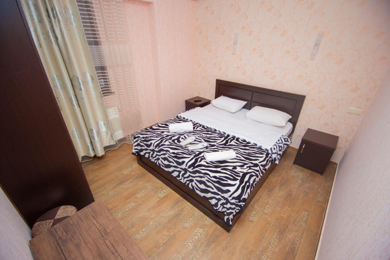 Hotel Elegant 2 Тбилиси Экстерьер фото
