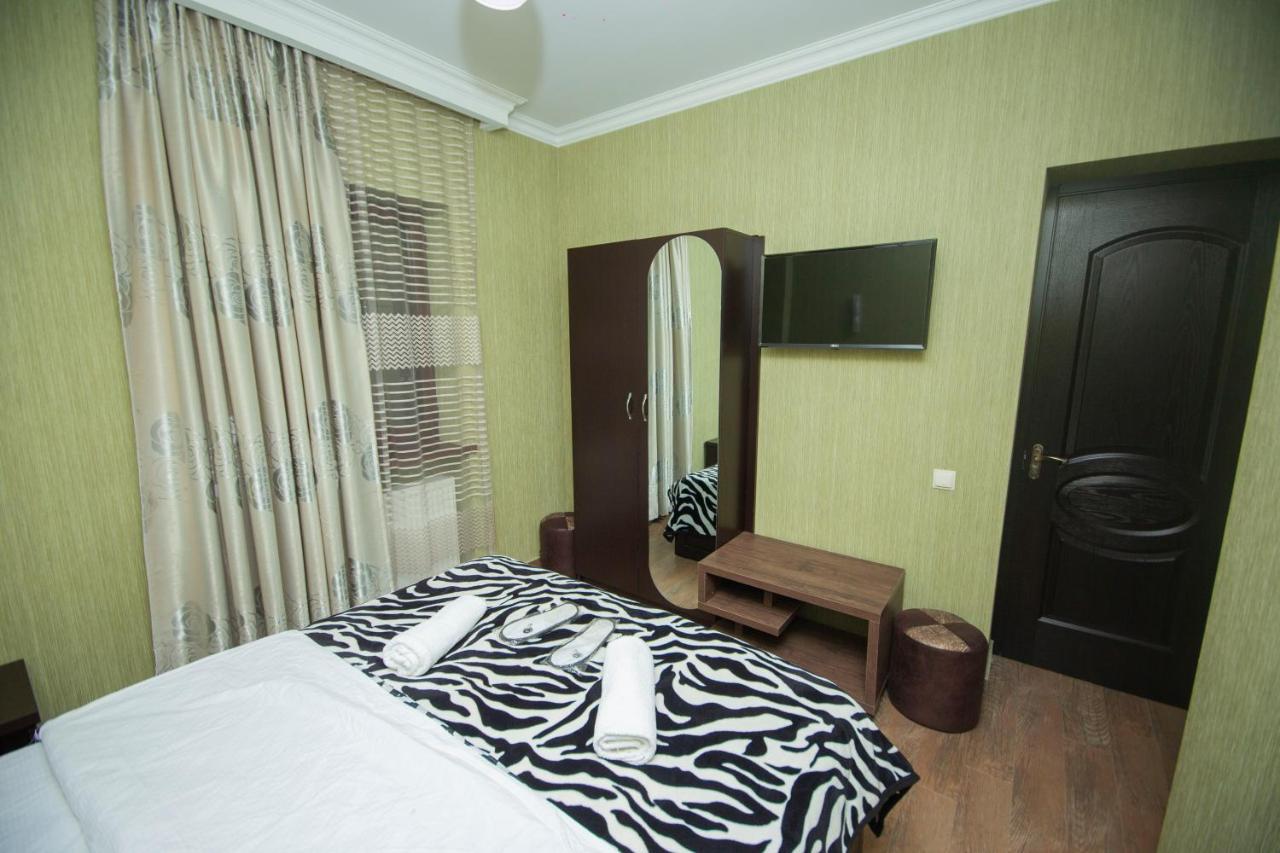 Hotel Elegant 2 Тбилиси Экстерьер фото