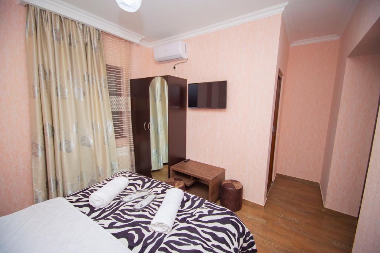 Hotel Elegant 2 Тбилиси Экстерьер фото