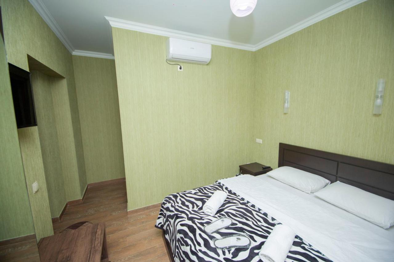 Hotel Elegant 2 Тбилиси Экстерьер фото