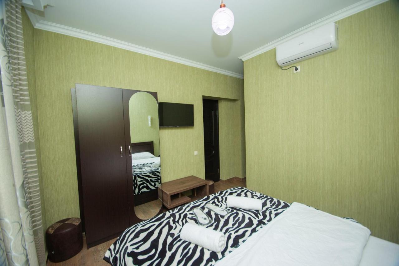 Hotel Elegant 2 Тбилиси Экстерьер фото